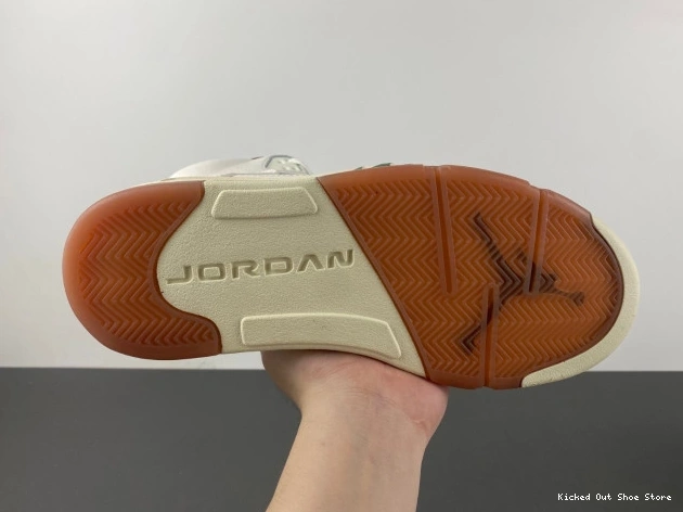 Kick Theory Jordan Air El Grito HF8833-100 5 0802